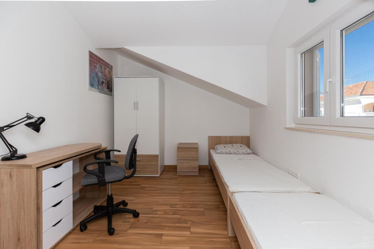 D&D Apartmani 비오그라드나모루 외부 사진